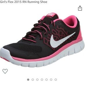 Nike Girl’s Flex 2015 RN Running Shoe 6Y